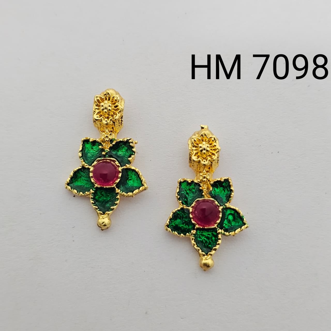 Traditional Gold Plated Enamel Stud Earrings 10 pcs (HM 7098)