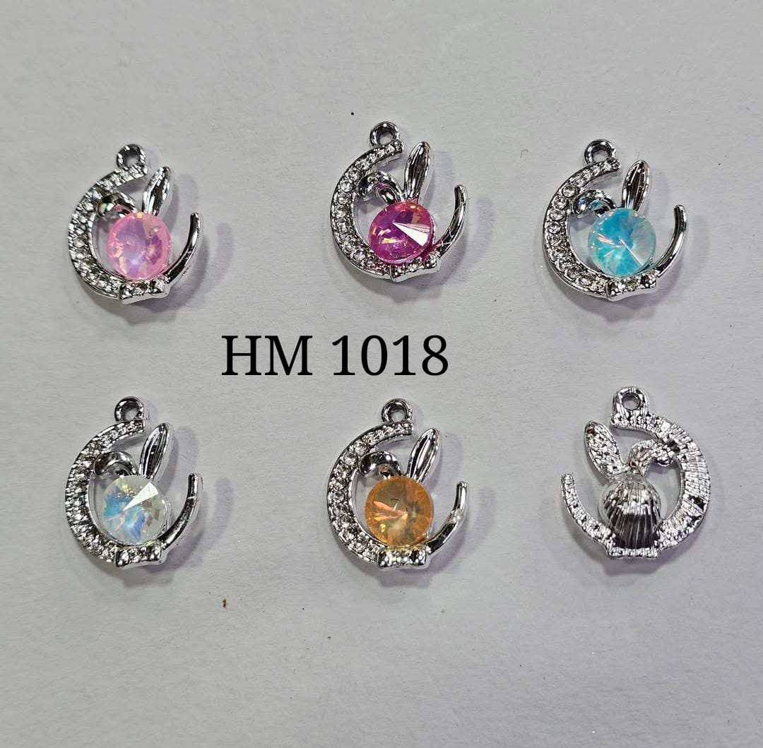 DIAMOND CHARMS 50 PCS MIX ( HM 1018 )