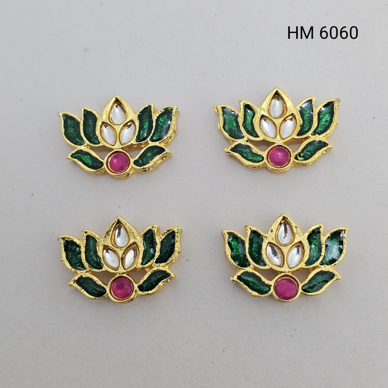 Green Lotus Kundan Gold-Tone Connector Charm (PER PKT 12 PCS)-(HM 6060)