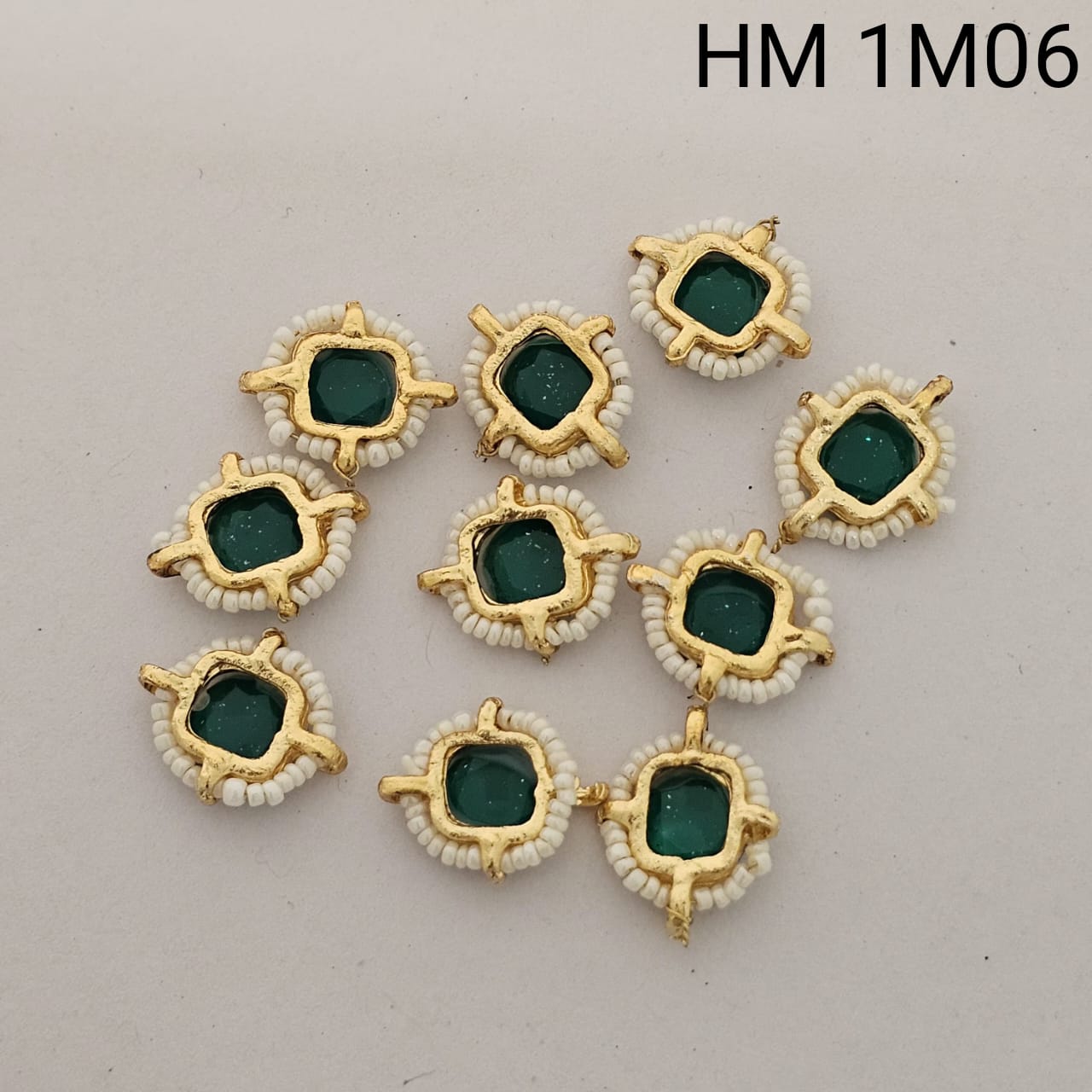 Gold Plated Beaded Glass Stone Connector 12 pcs (HM 1M06)