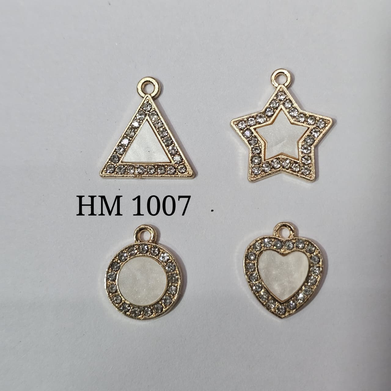 MOTHER-OF-PEARL typ CHARMS ( 100 pcs 4 desig ) HM 1007