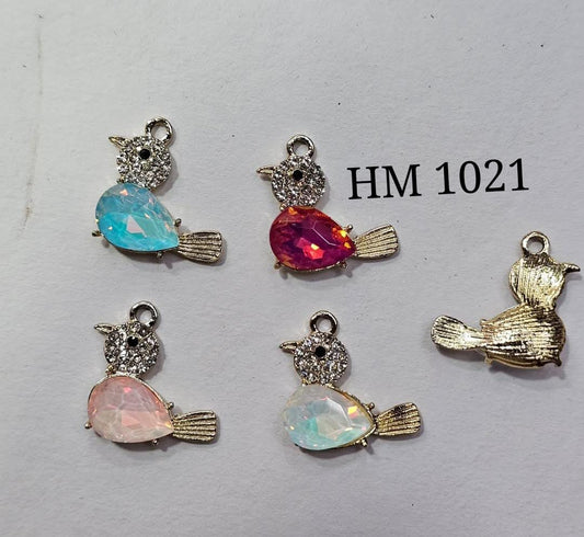 DIAMOND CHARMS 50 PCS MIX ( HM 1021 )