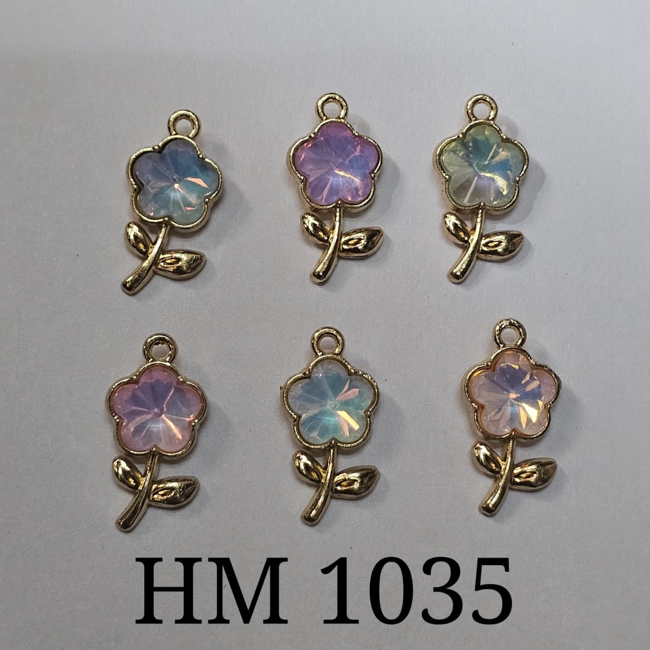 CHARMS GOLD 50 PCS MIX ( HM 1035 )
