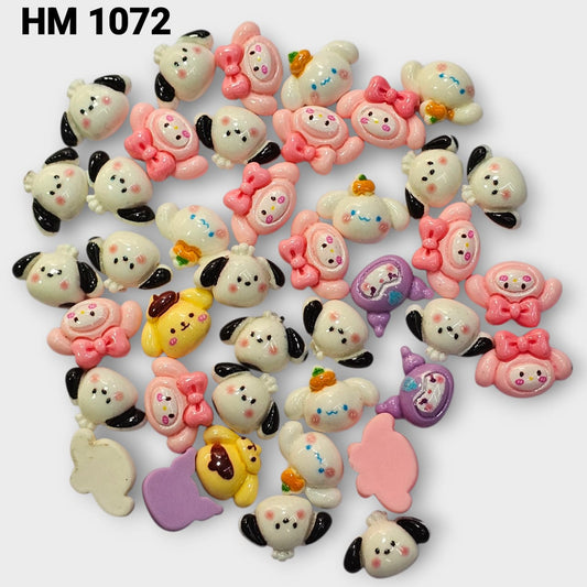 UV PLASTIC CHARMS RANDOM PATTERNS ( HM 1072 )