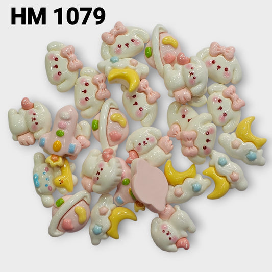 UV PLASTIC CHARMS RANDOM PATTERNS ( HM 1079 )