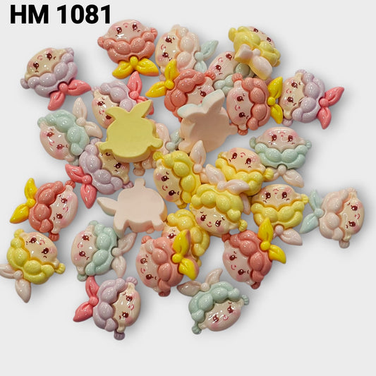 UV PLASTIC CHARMS RANDOM PATTERNS ( HM 1081 )