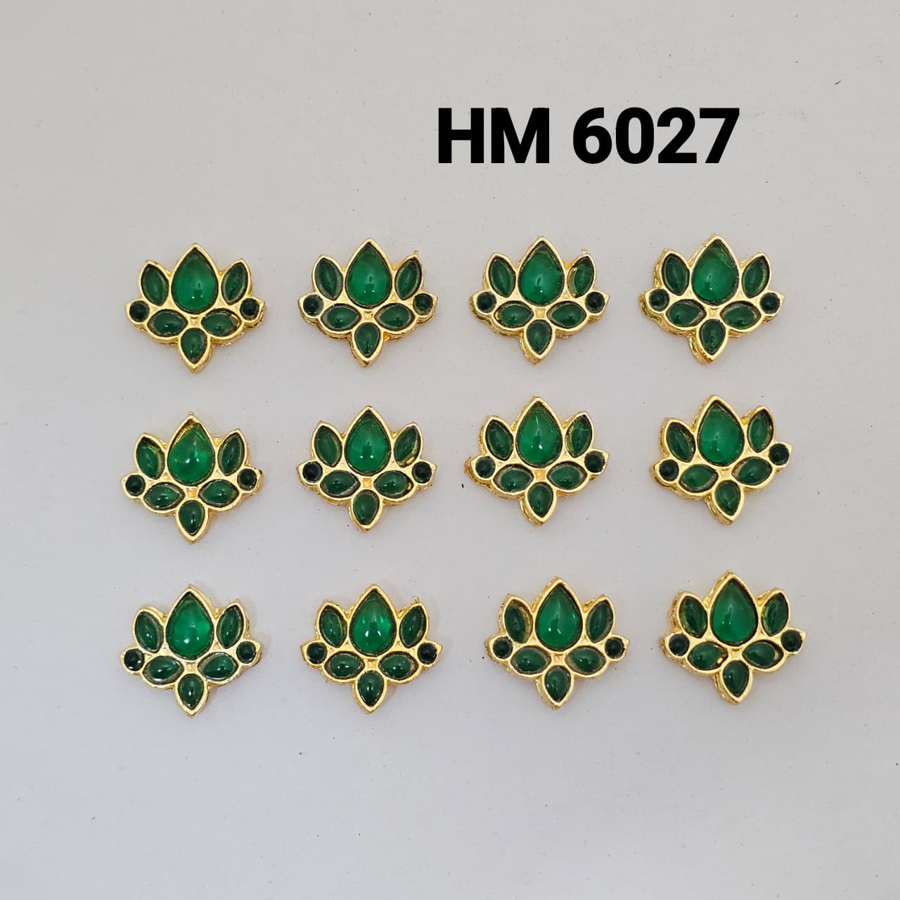Lotus Shape Kundan Stone Jewelry Beads – Gold Plated 12 PCS - HM 6027